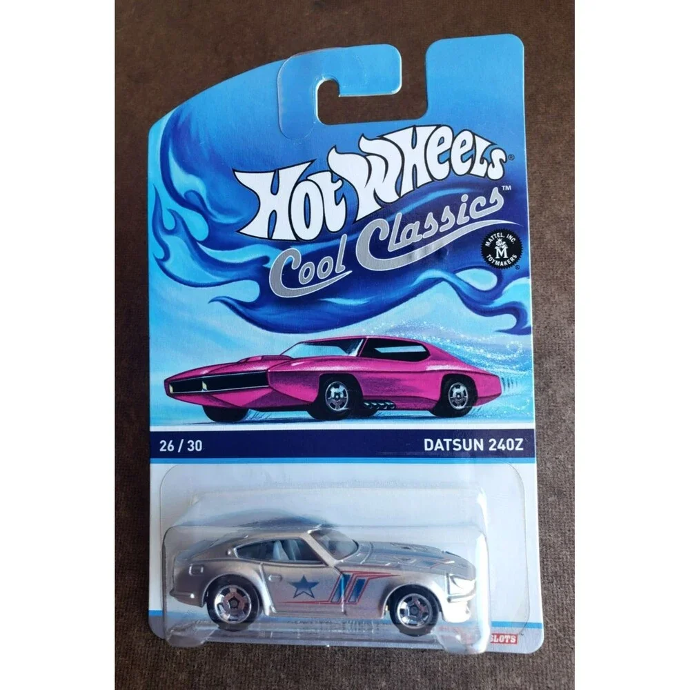 2014 Hot Wheels DATSUN 240Z Spectrafrost Silver COOL CLASSICS 26/30 1:64 RSW MOC